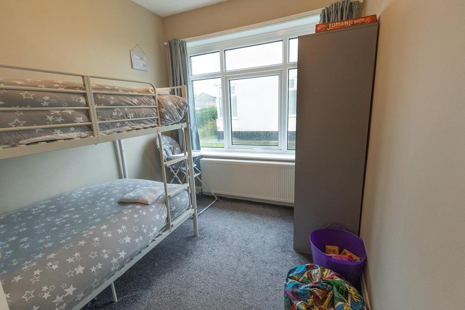 Beachfront Apartment - Ground Floor Apartment With Sea Views, Next To The Beach, Bridlington, North Yorkshire Bessingby Eksteriør billede