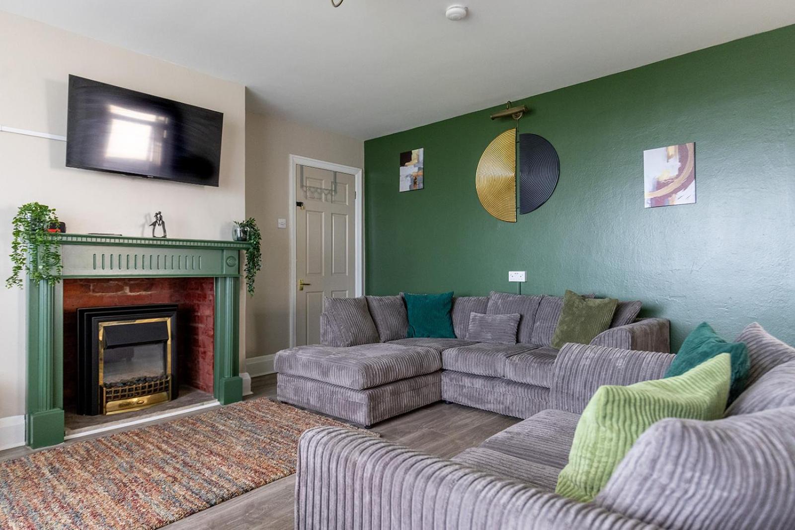 Beachfront Apartment - Ground Floor Apartment With Sea Views, Next To The Beach, Bridlington, North Yorkshire Bessingby Eksteriør billede